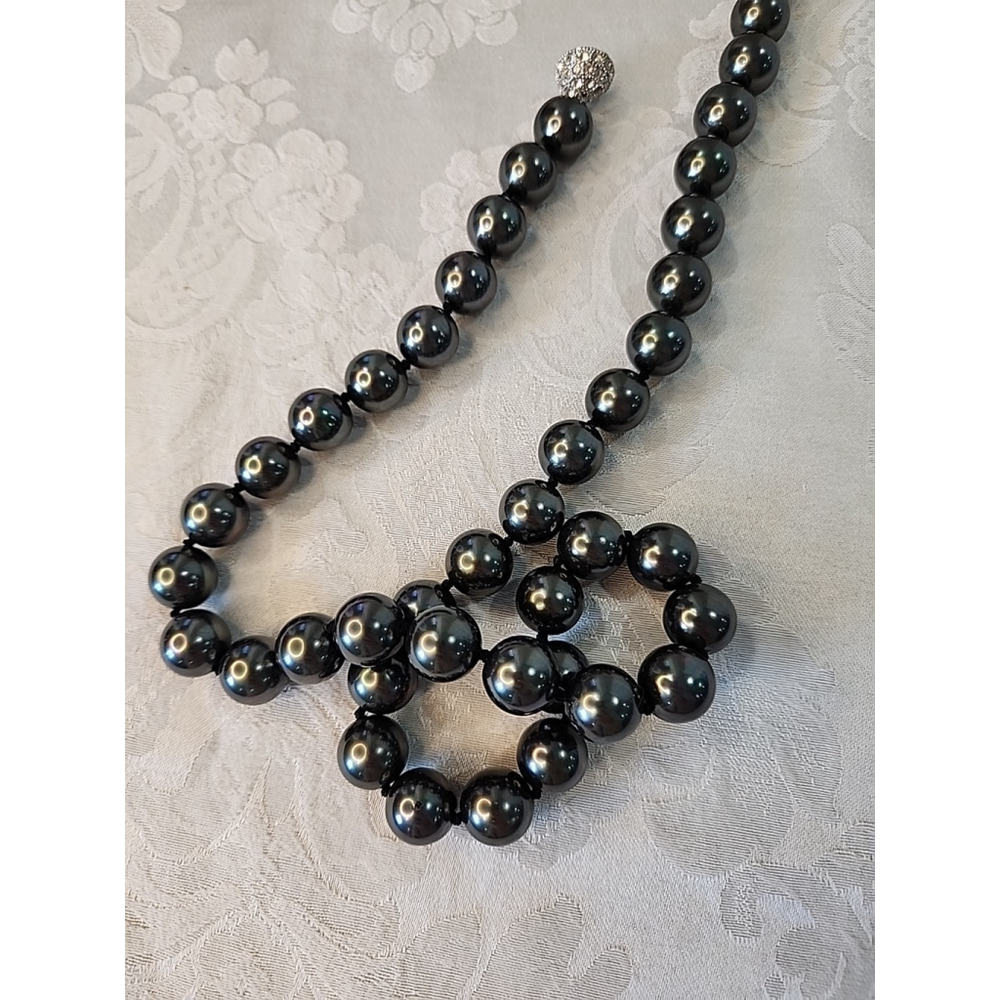 Tahitian Pearl Necklace Pave Crystal Bead 24 Inch - Picture 5 of 6